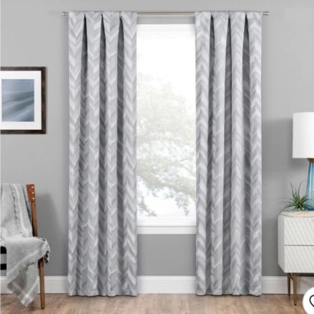 Haley Thermaweave Blackout Curtain Panel - Eclipse Sz 37x95 Haley Silver Single